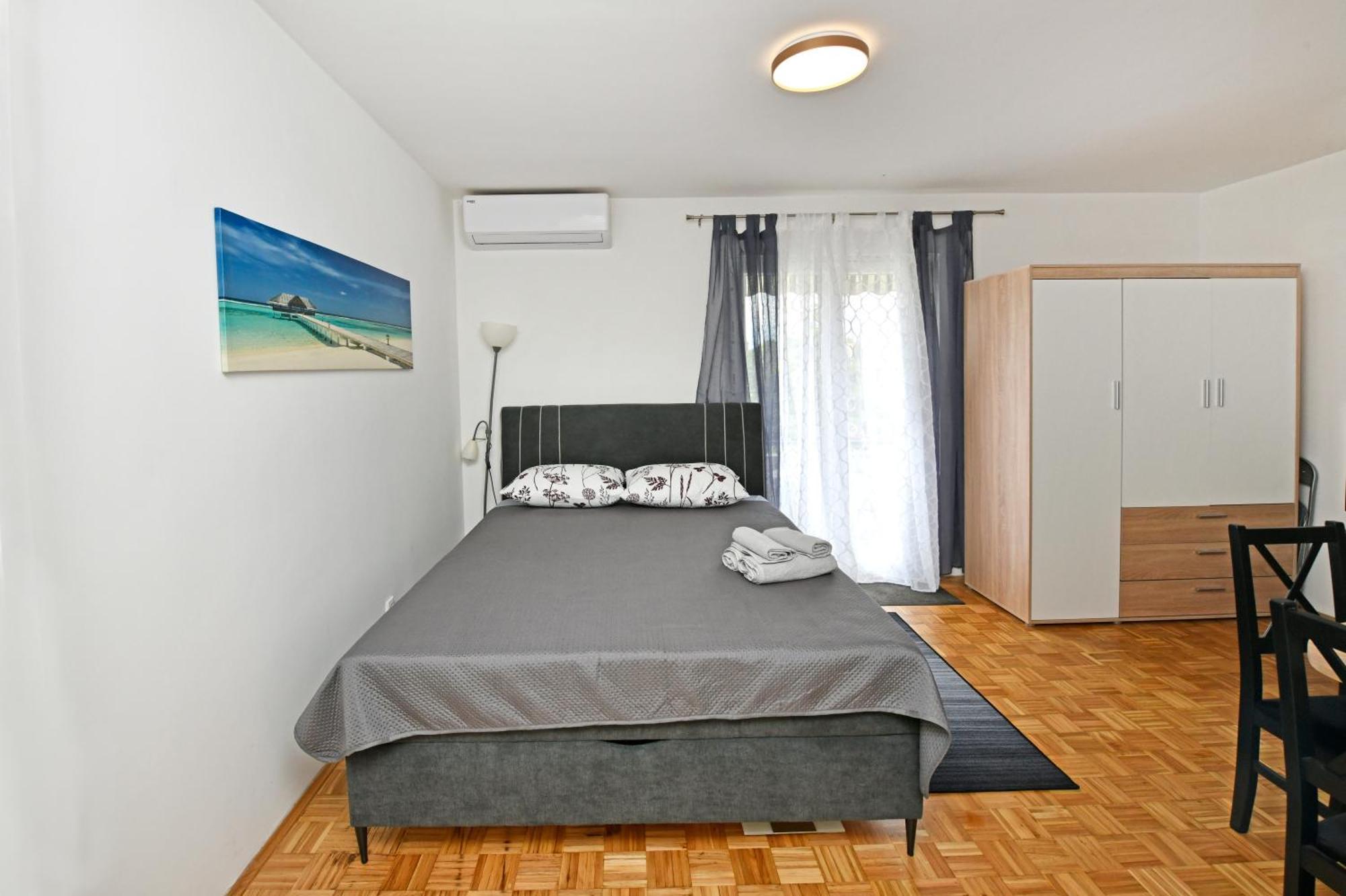 Marica Apartment *
